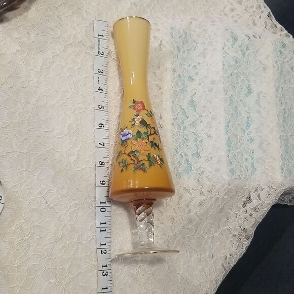 Vintage Art Glass Vase Yellow 12.5" - Picture 11 of 11